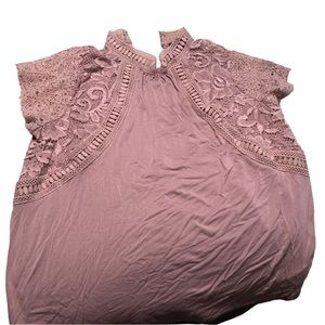 Women’s top.